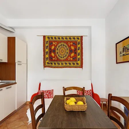 La Realidad Farm stay Finale Ligure